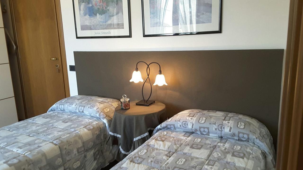 Marinella B&B Cornale Eksteriør billede